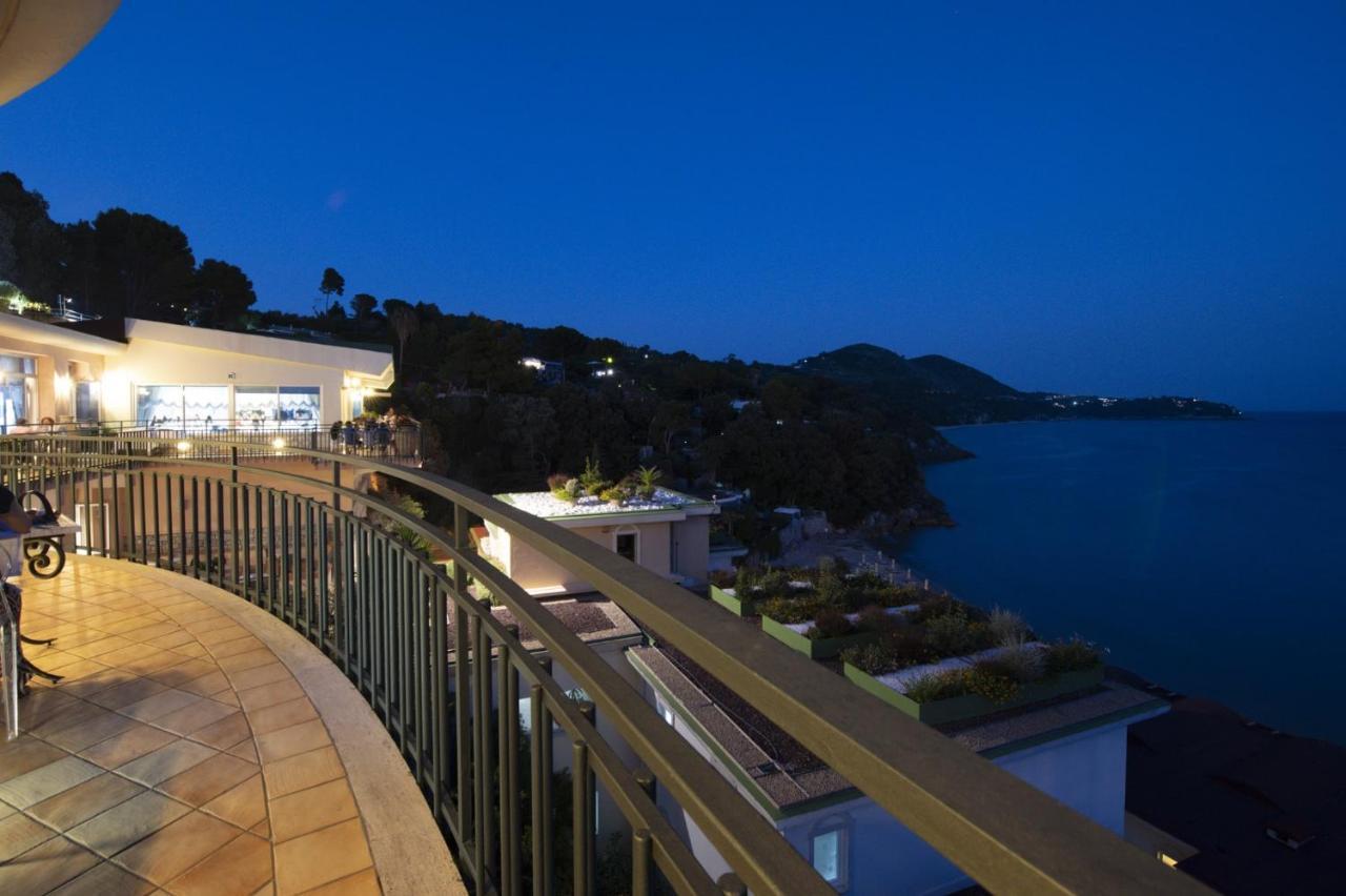 Summit Hotel 4*